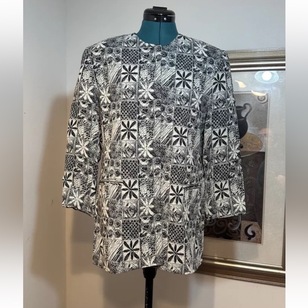 Louben Petites Black Tan Lined Pockets Blazer Jacket Size 8P